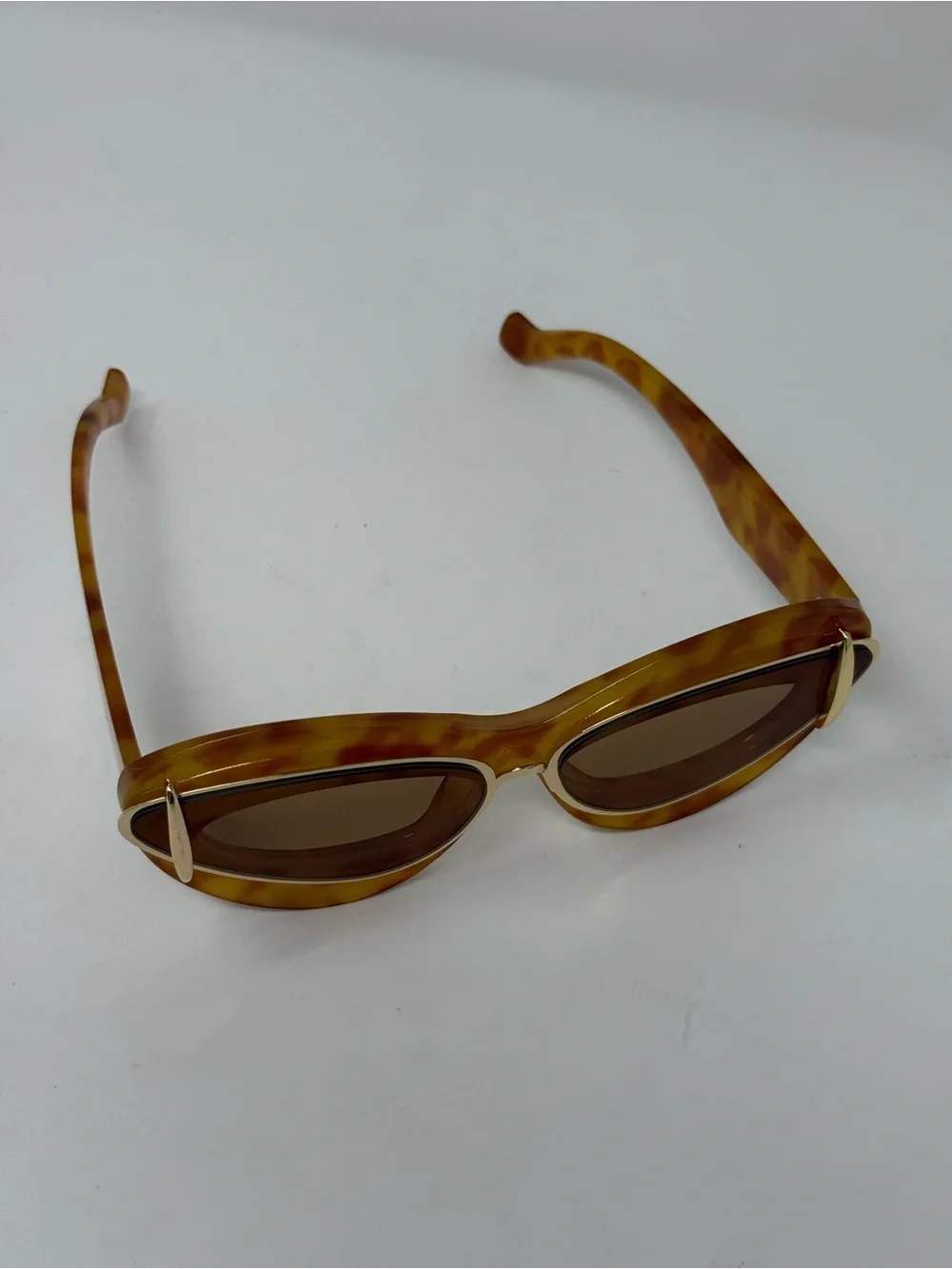 Tortoiseshell Cat Eye Sunglasses - Brown Lenses